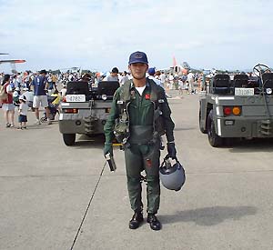 RF-4ẼpCbg